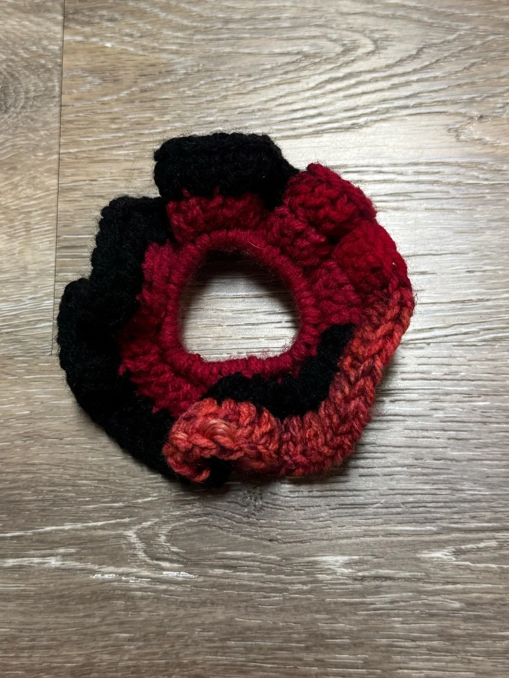 Ombré crochet hair tie